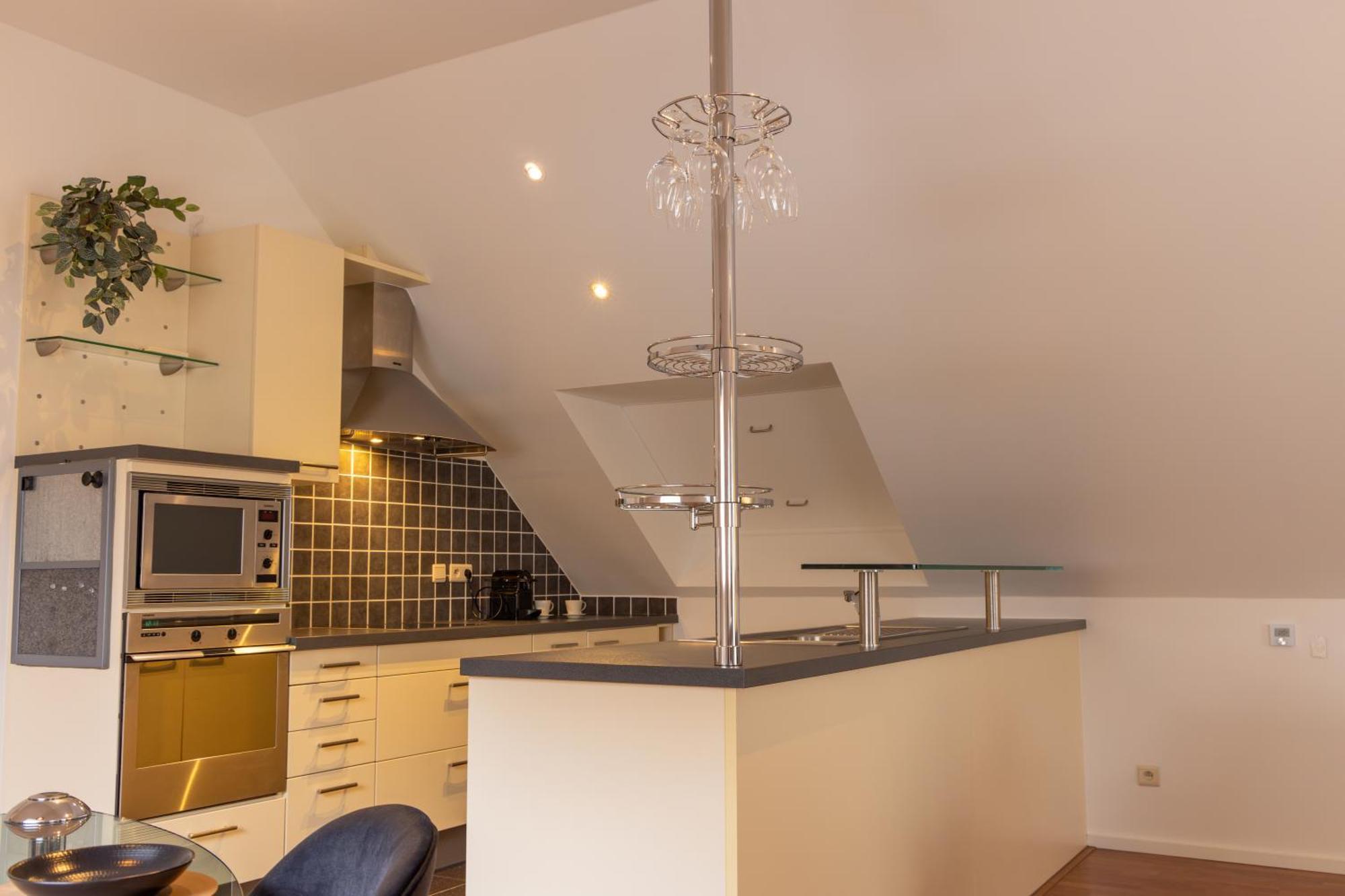 אאוד - הברלי Hotel & Apartments Bibois Leuven מראה חיצוני תמונה