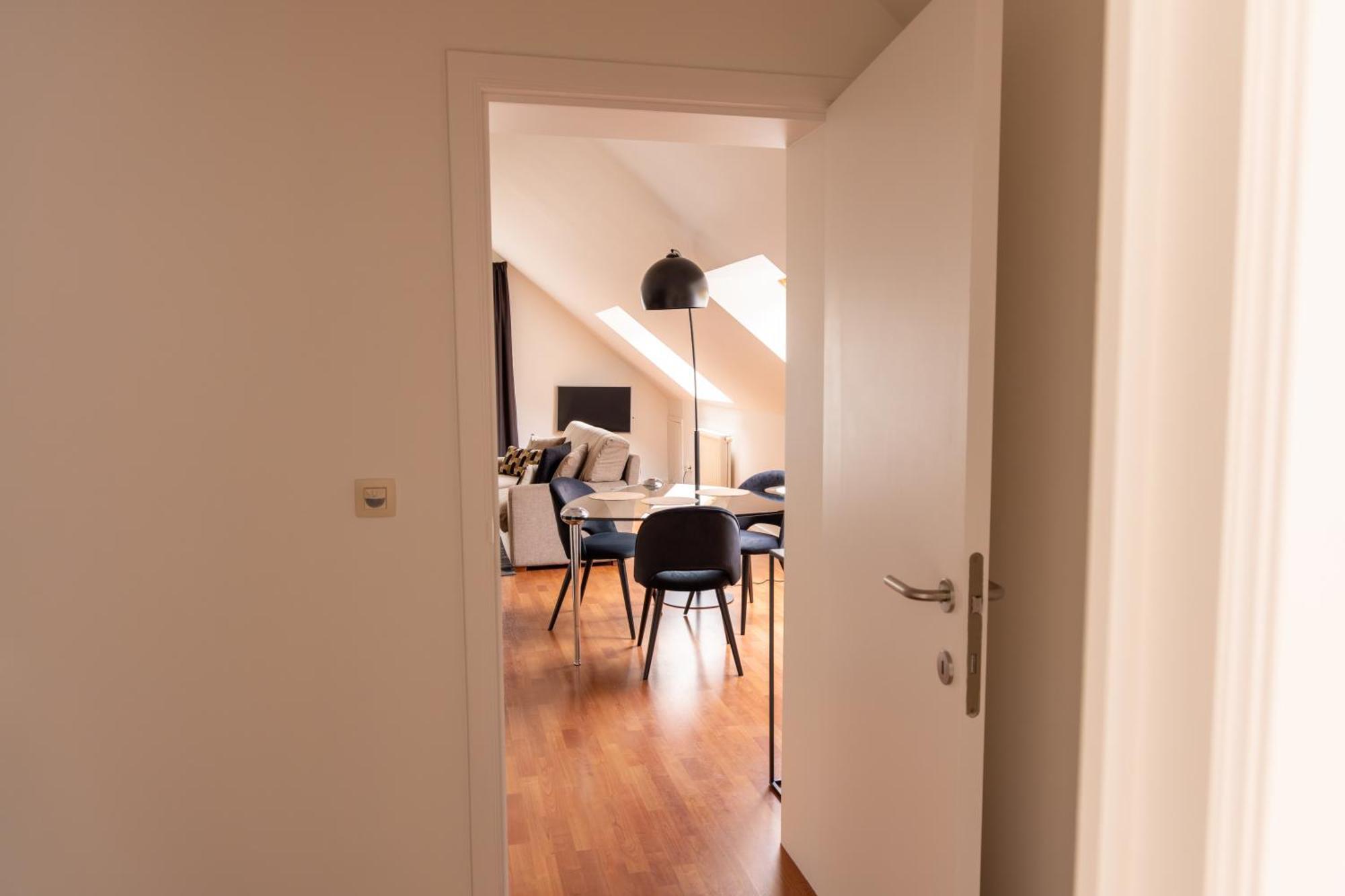 אאוד - הברלי Hotel & Apartments Bibois Leuven מראה חיצוני תמונה